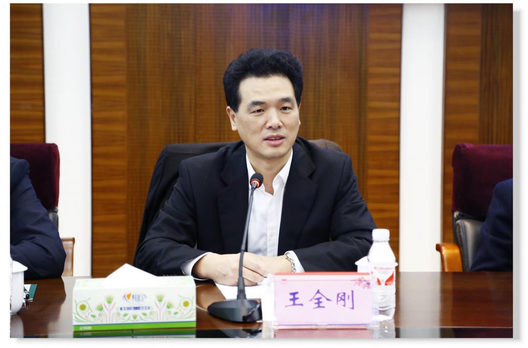 農(nóng)行湖北省分行副行長王全剛一行到訪宜化集團(tuán)(圖3)