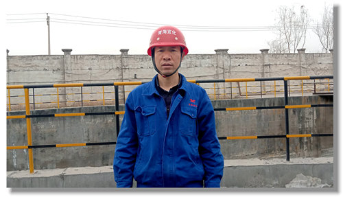 最美安全環(huán)保衛(wèi)士周有元:爭當(dāng)環(huán)保衛(wèi)士 共創(chuàng)綠色宜化(圖1) 最美安全環(huán)保衛(wèi)士周有元:爭當(dāng)環(huán)保衛(wèi)士 共創(chuàng)綠色宜化(圖1)