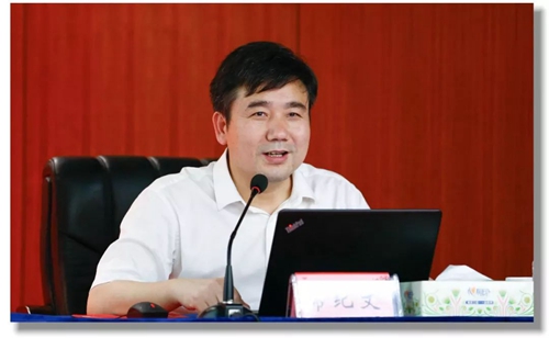 宜化集團黨委中心組組織2019年第六次集中(擴大)學(xué)習(xí)(圖2) 宜化集團黨委中心組組織2019年第六次集中(擴大)學(xué)習(xí)(圖2)