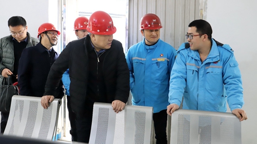袁衛(wèi)東到股份、楚星和新項(xiàng)目現(xiàn)場(chǎng)調(diào)研(圖2)