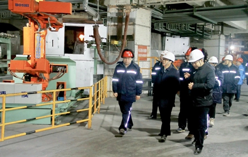 王大真到內蒙宜化調研指導(圖2) 王大真到內蒙宜化調研指導(圖2)