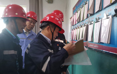 王大真到青海片區現場辦公(圖2) 王大真到青海片區現場辦公(圖2)