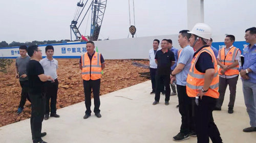 王大真節日期間現場察看新項目建設情況(圖2) 王大真節日期間現場察看新項目建設情況(圖2)