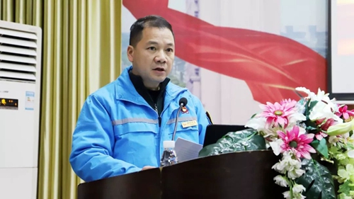 彭向華參加楚星公司2019年度述職述廉暨主題教育總結大會(圖2) 彭向華參加楚星公司2019年度述職述廉暨主題教育總結大會(圖2)