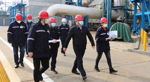 袁衛(wèi)東、王大真到股份公司檢查督導(dǎo)疫情防控及安全生產(chǎn)工作(圖1) 袁衛(wèi)東、王大真到股份公司檢查督導(dǎo)疫情防控及安全生產(chǎn)工作(圖1)