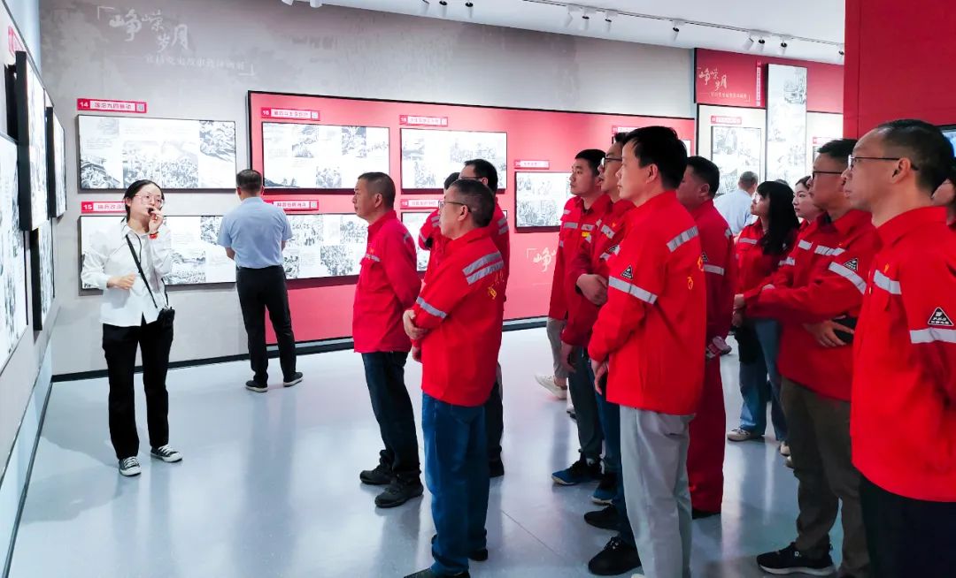 化機公司:緬懷先烈守初心,銘記歷史踐使命(圖2) 圖片