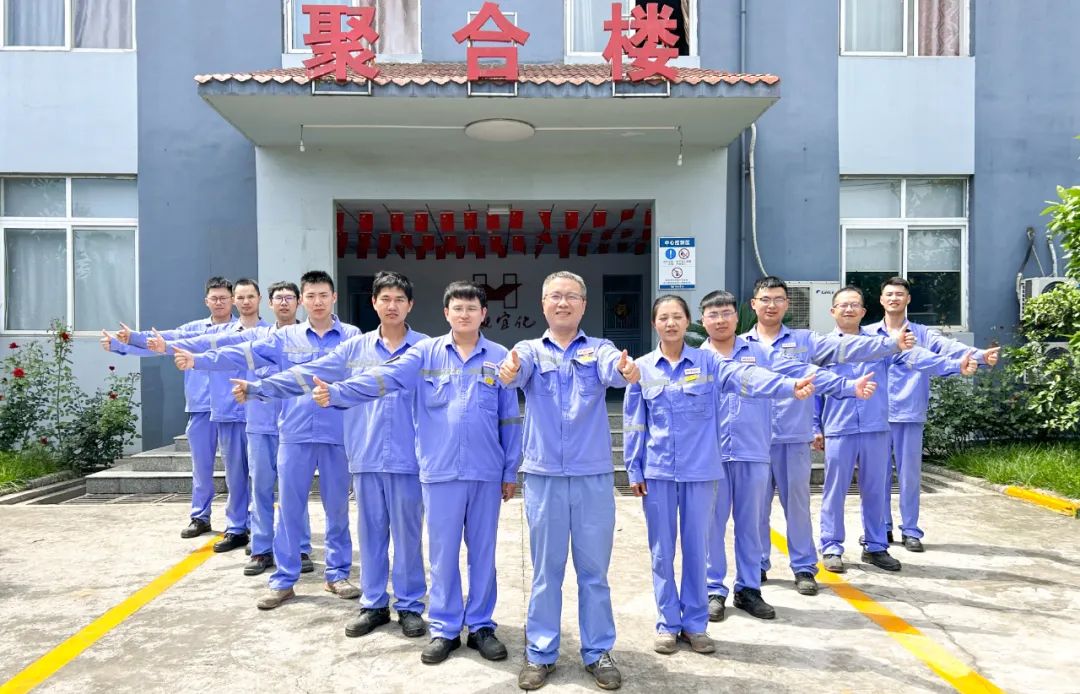 喜訊!股份公司PVC電儀維護(hù)班、消防班榮獲此項(xiàng)榮譽(yù)(圖3) 喜訊!股份公司PVC電儀維護(hù)班、消防班榮獲此項(xiàng)榮譽(yù)(圖3)