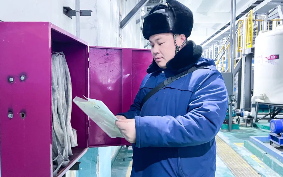 【宜化榜樣】新疆宜化崔發新:當好安全生產的守護者(圖3) 【宜化榜樣】新疆宜化崔發新:當好安全生產的守護者(圖3)