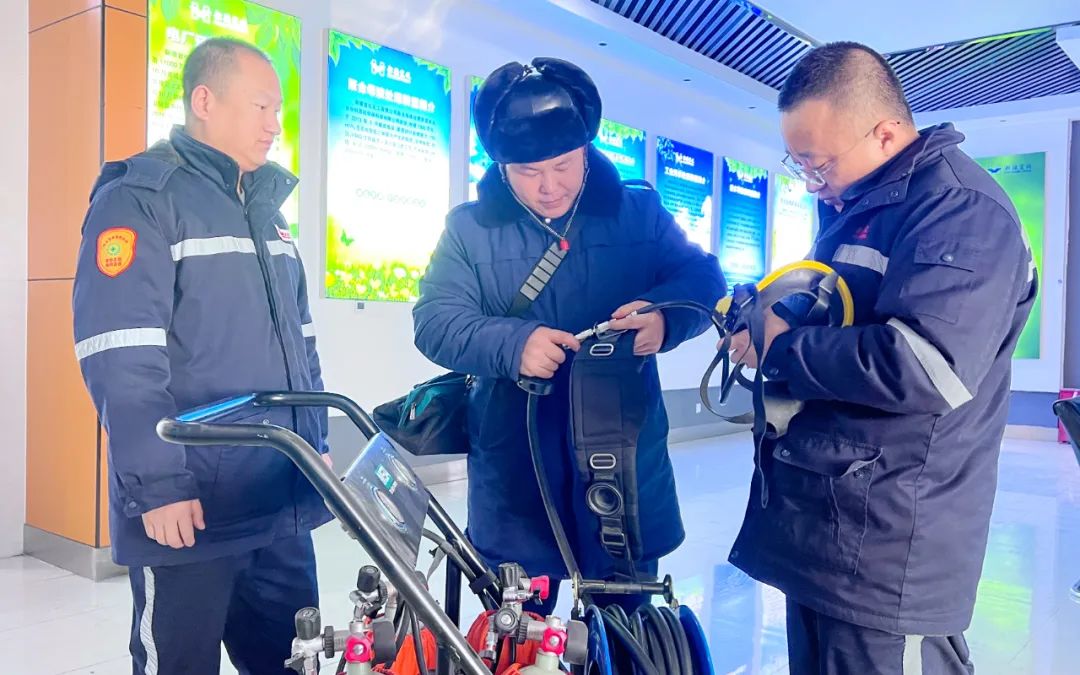 【宜化榜樣】新疆宜化崔發新:當好安全生產的守護者(圖5) 【宜化榜樣】新疆宜化崔發新:當好安全生產的守護者(圖5)