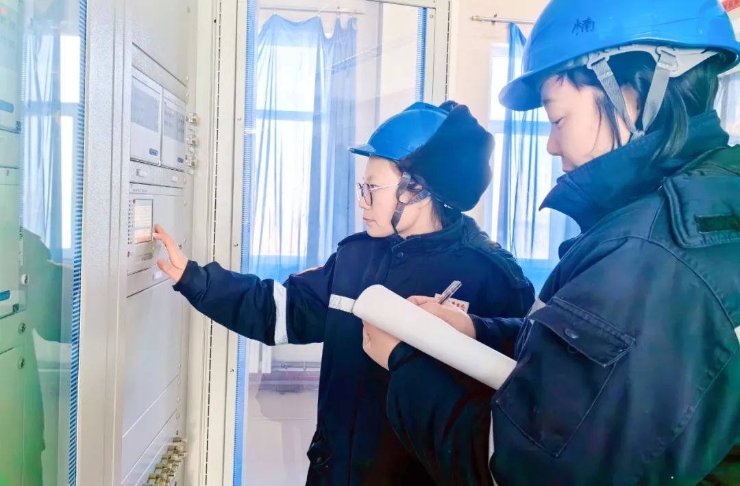 【宜化榜樣】內蒙宜化牧斯:心懷熱愛,在電儀崗位綻放光彩(圖5) 【宜化榜樣】內蒙宜化牧斯:心懷熱愛,在電儀崗位綻放光彩(圖5)