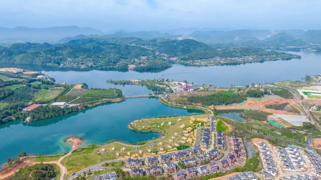 奮進(jìn)新宜化綻放YOUNG力量！集團(tuán)團(tuán)委組織青年大學(xué)生開展團(tuán)建活動(圖4)