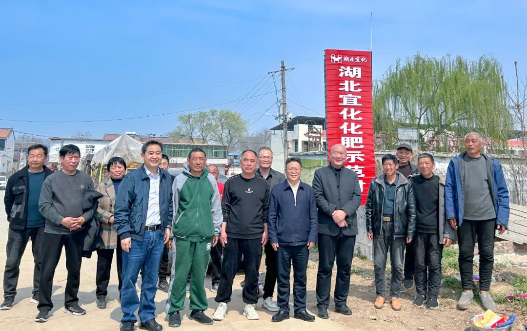 王大真走訪調研河南銷售市場(圖4) 王大真走訪調研河南銷售市場(圖4)