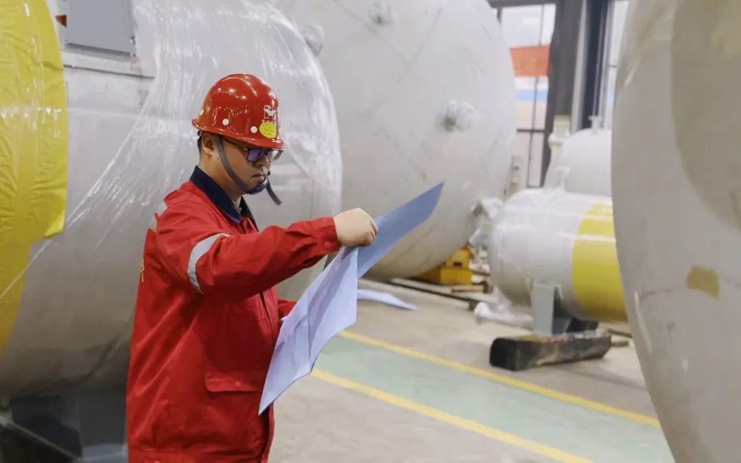 【管理標兵】化機公司黃亞華:扎根一線勤鉆研,履職盡責勇?lián)?圖4) 【管理標兵】化機公司黃亞華:扎根一線勤鉆研,履職盡責勇?lián)?圖4)